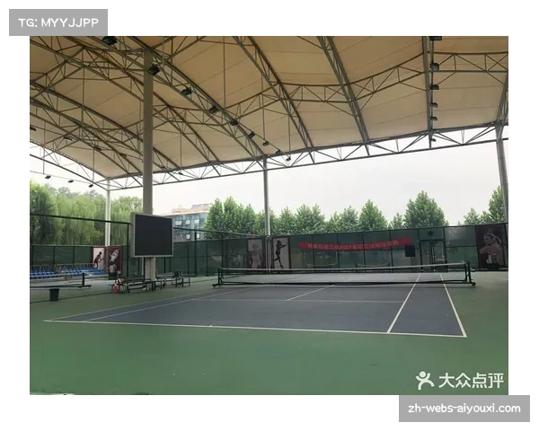 卡尔斯鲁厄球场加强交通管理，531起违章停车被查处