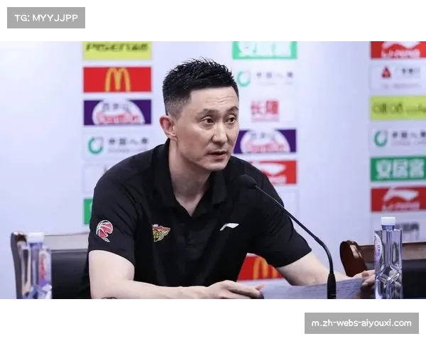 广东第三节仅得15分 杜锋轮换阵容进攻体系完全崩溃